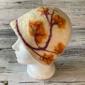 Vintage Autumn leaves wool hat